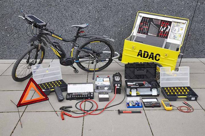 Foto: ADAC. Pannenhilfe mit E-Bike